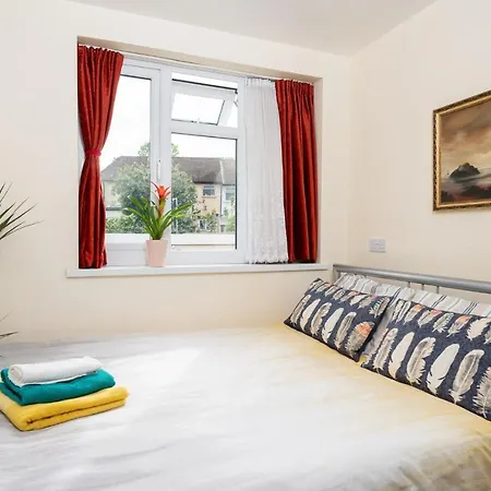 F5 Private Double Room